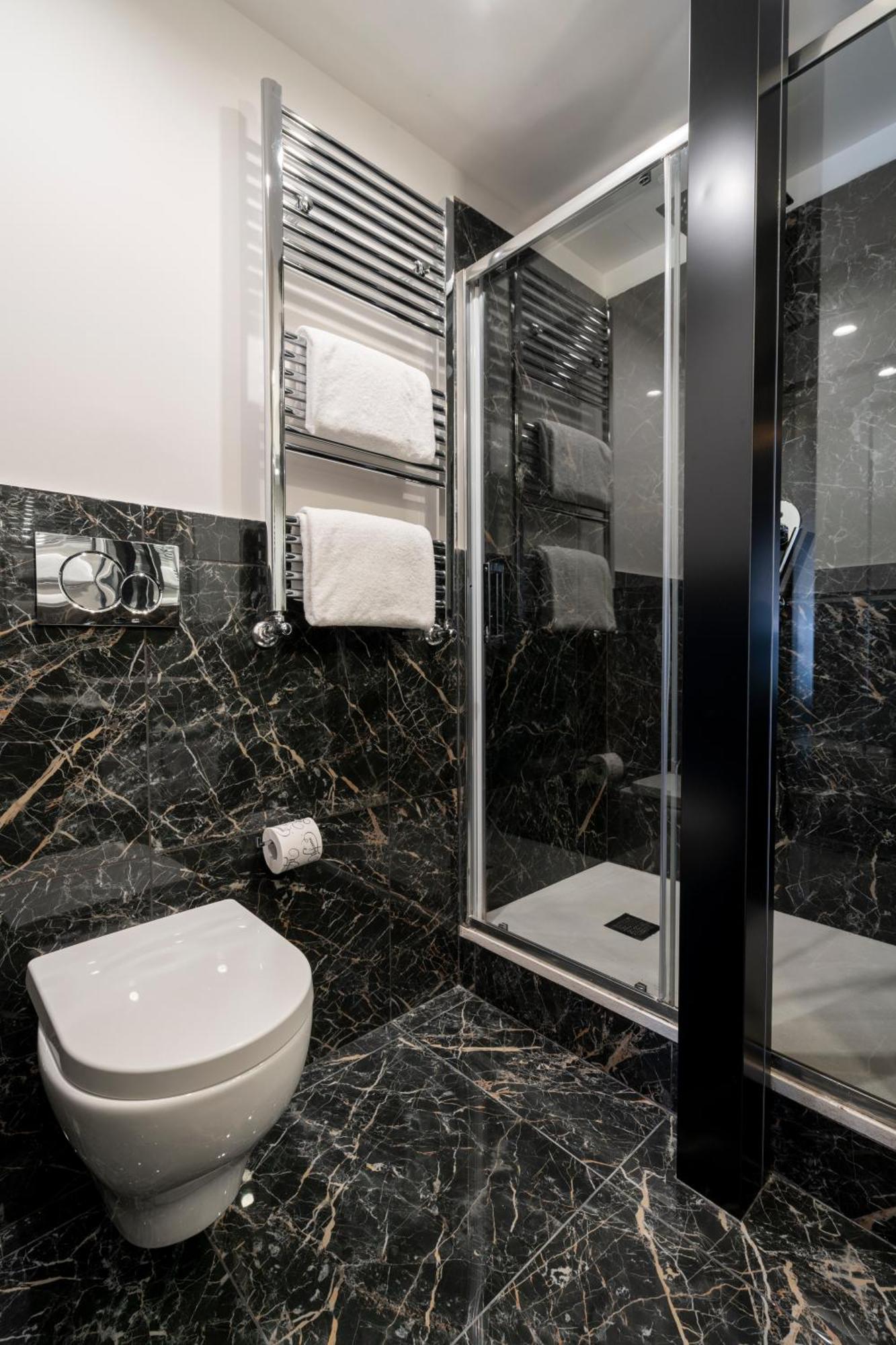 Almait Hotell Rom Exteriör bild